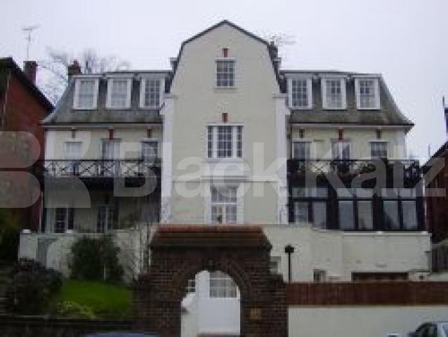 			1 Bedroom, 1 bath, 1 reception Flat			 Lindfield Gardens, HAMPSTEAD NW3